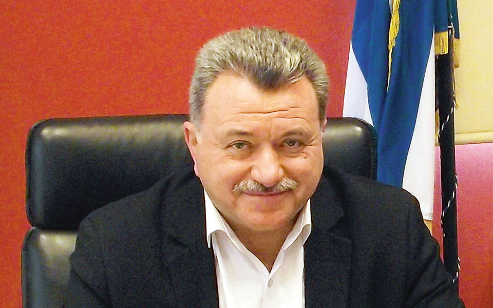 θεόδωρος-γαλιατσάτος-περιφερειάρχη-2257601