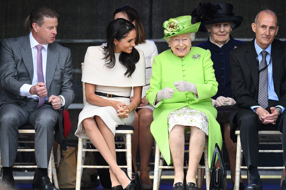 meghan-markle-η-πρώτη-κοινή-σόλο-εμφάνιση-με-τη-βα-2256087