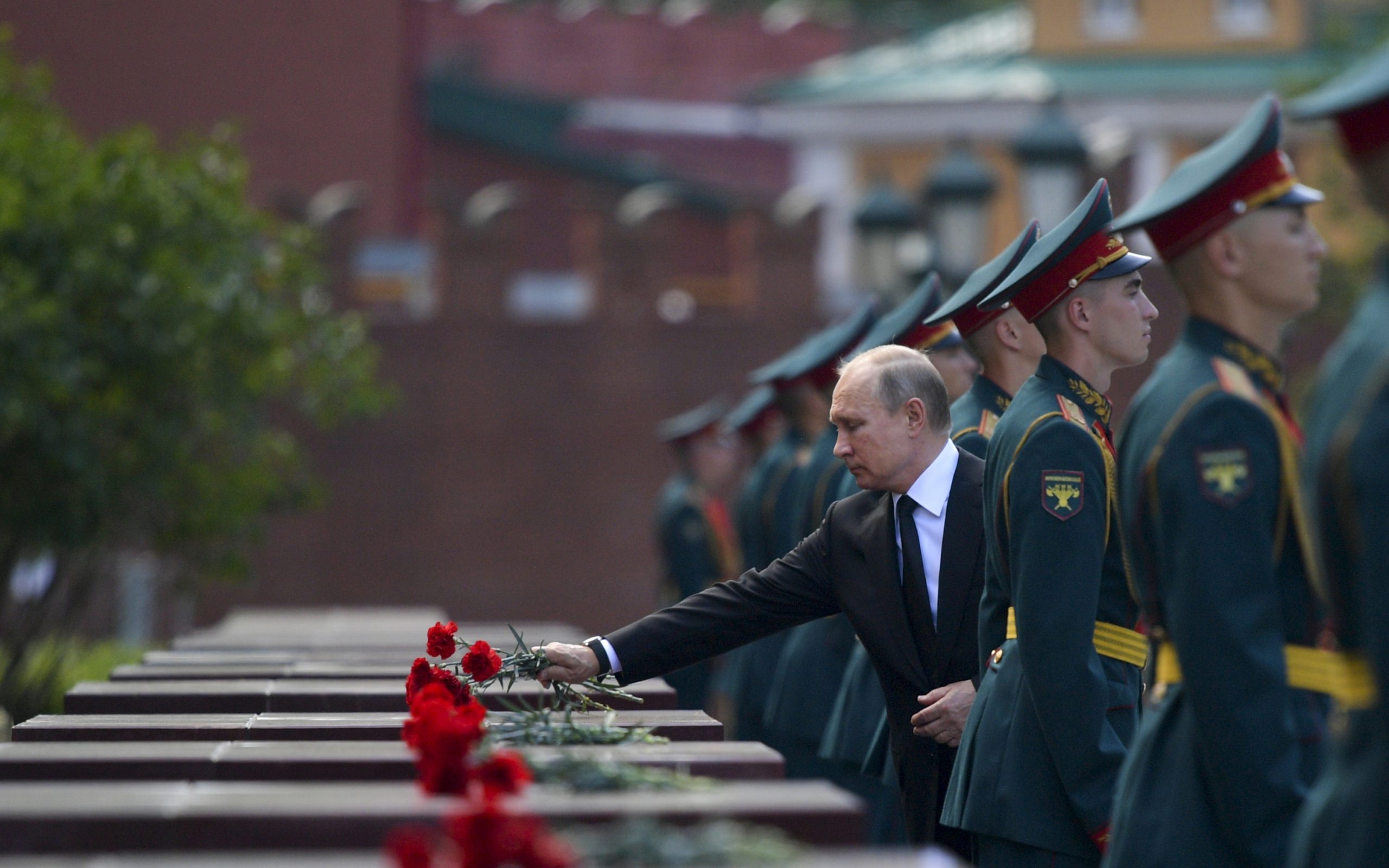 πέφτει-η-δημοτικότητα-του-πούτιν-στη-ρ-2258337