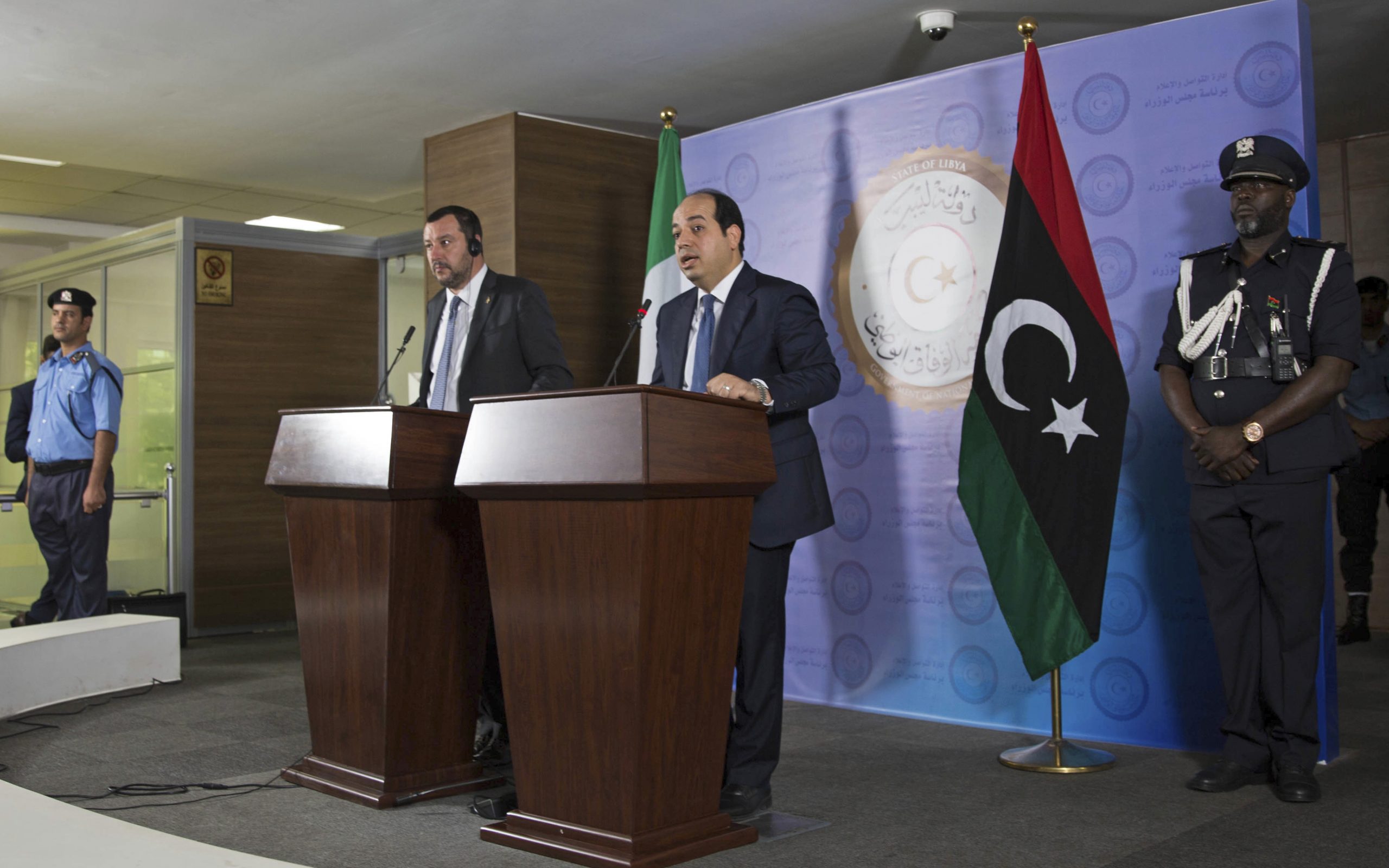 hotspots-στη-λιβύη-ζητάει-ο-σαλβίνι-2258319