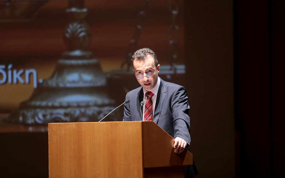νέος-πρόεδρος-της-ενώσεως-δικαστών-κα-2253711