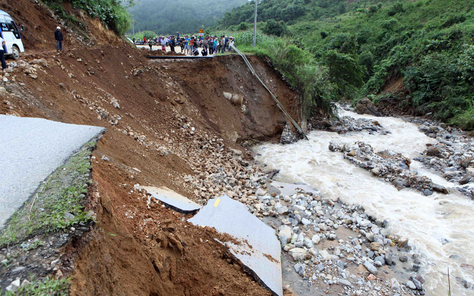 βιετνάμ-τουλάχιστον-15-νεκροί-μετά-από-2258415