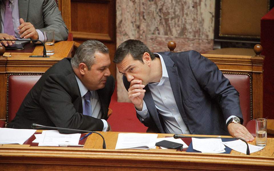 η-εύθραυστη-πλειοψηφία-απειλεί-τη-συγ-2258582