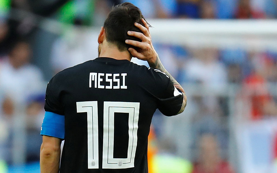 σκόνταψε-η-αργεντινή-μοιραίος-ο-μέσ-2256598