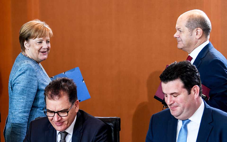 γερμανία-νέα-απειλή-από-τον-ζεεχόφερ-2260907