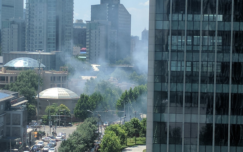 πεκίνο-ανδρας-πυροδότησε-εκρηκτικό-μ-2264277