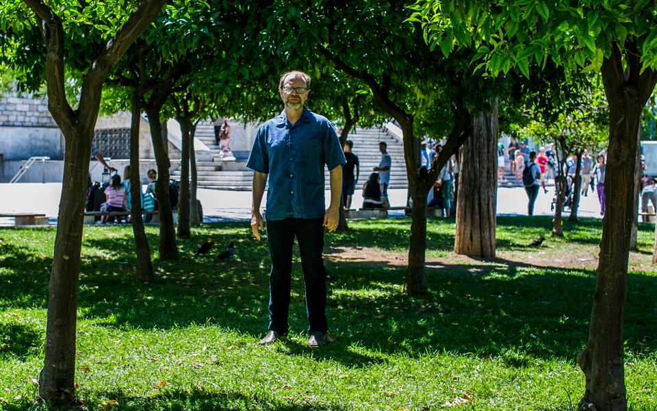 ο-υλισμός-κερδίζει-την-πνευματικότη-2260828