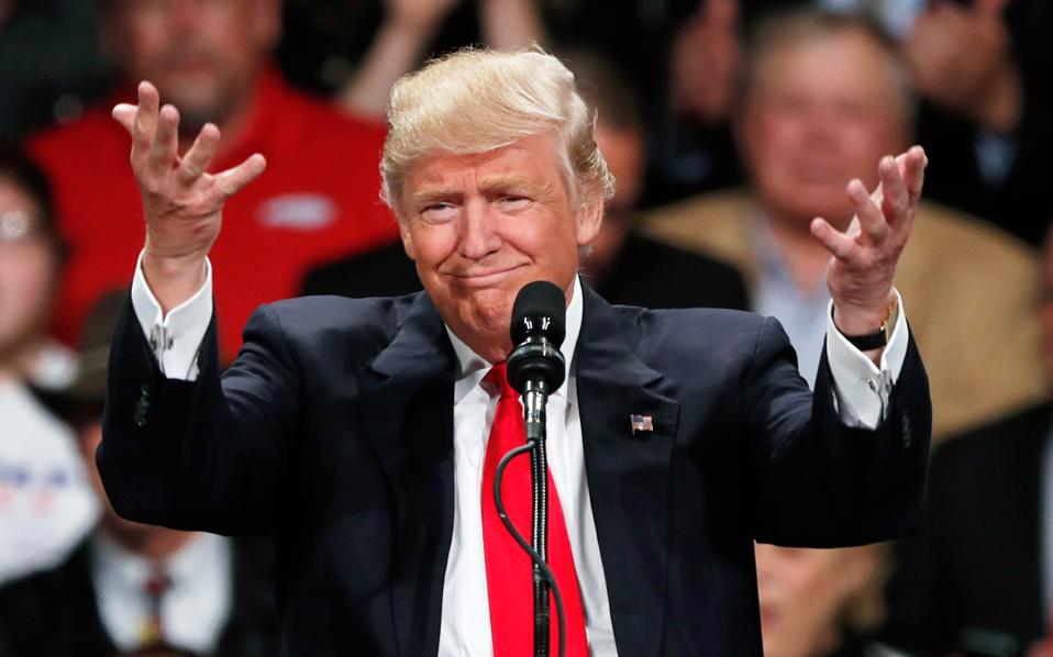 ο-τραμπ-απαξιώνει-μακροχρόνιους-θεσμ-2262271