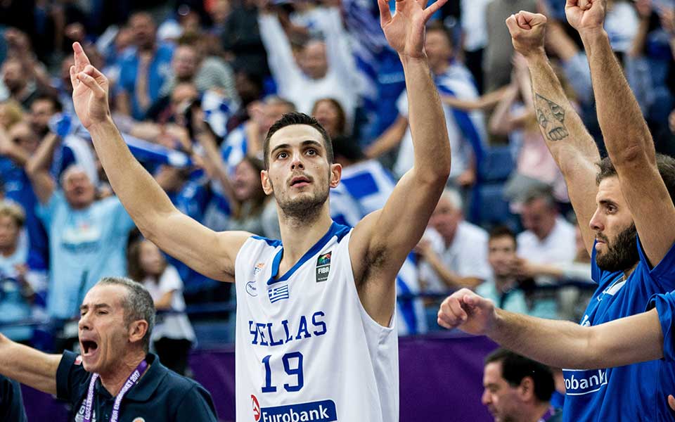 παπαπέτρου-επρεπε-να-γυρίσω-σελίδα-2261598