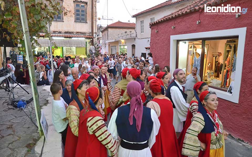 στο-λεωνίδιο-η-παράδοση-συναντά-τον-μο-2261647
