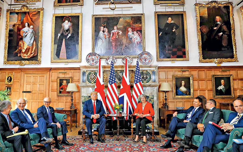 μετά-το-νατο-έριξε-βόμβα-στη-μέι-ο-τρ-2262218