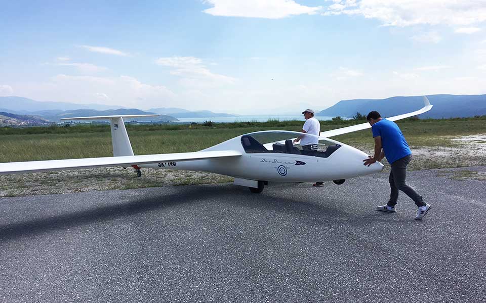 ενα-μαγικό-βαλς-στον-αέρα-με-θέα-τους-πρ-2262291