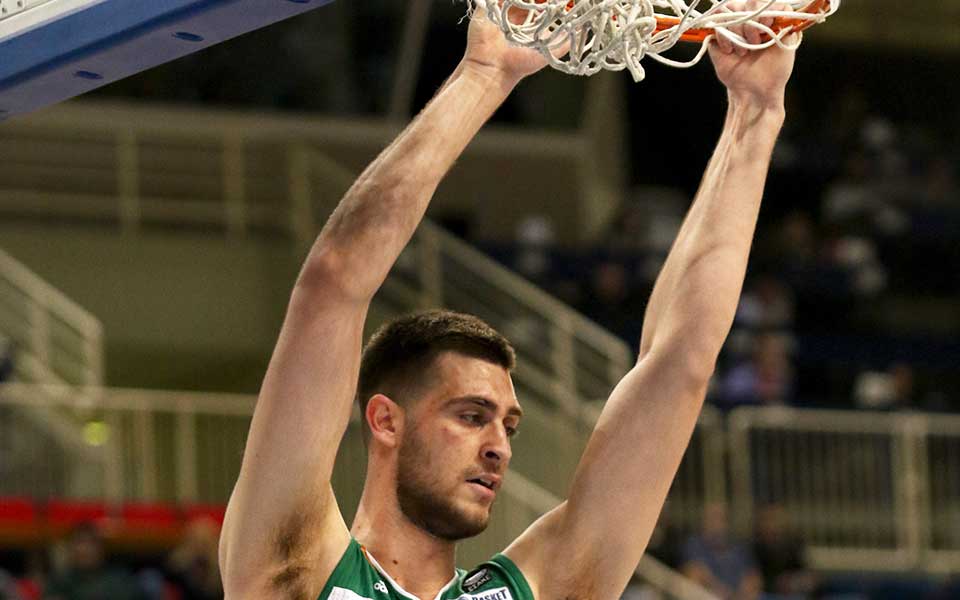 μπάσκετ-σε-γνώριμα-λημέρια-ξανά-ο-παπα-2262703