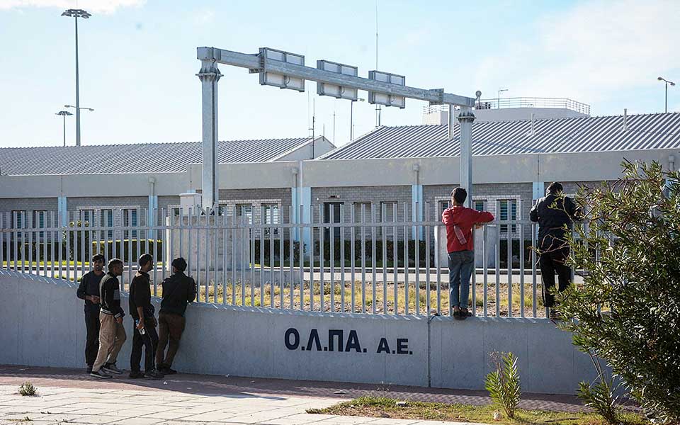 επιμένουν-στα-ιστιοφόρα-οι-διακινη-2262681