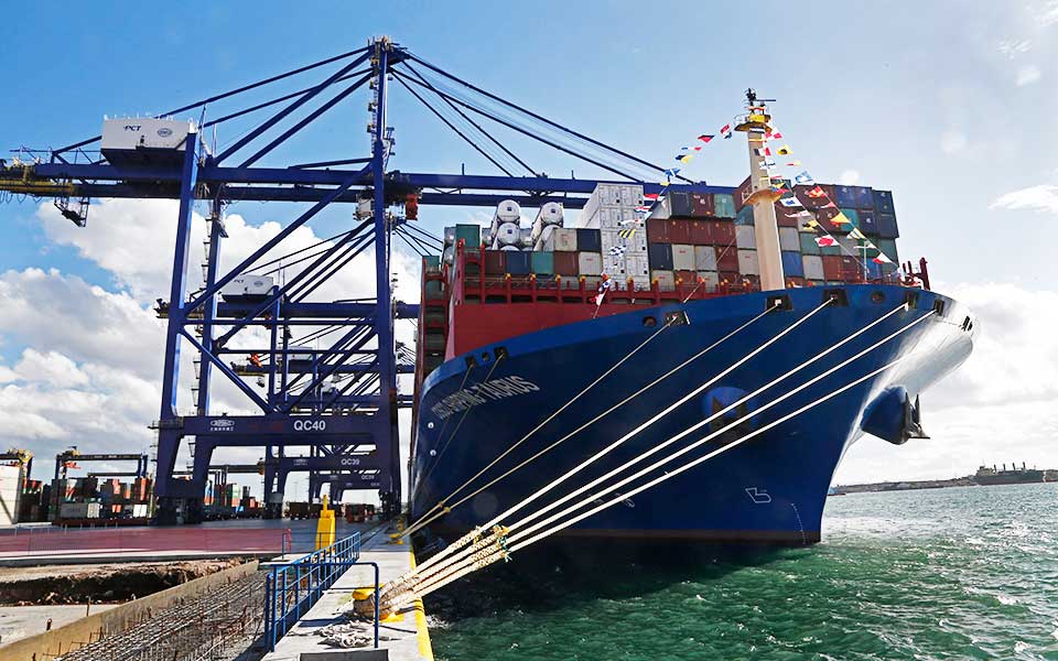 iστορικό-υψηλό-στη-διακίνηση-κοντέινε-2262844