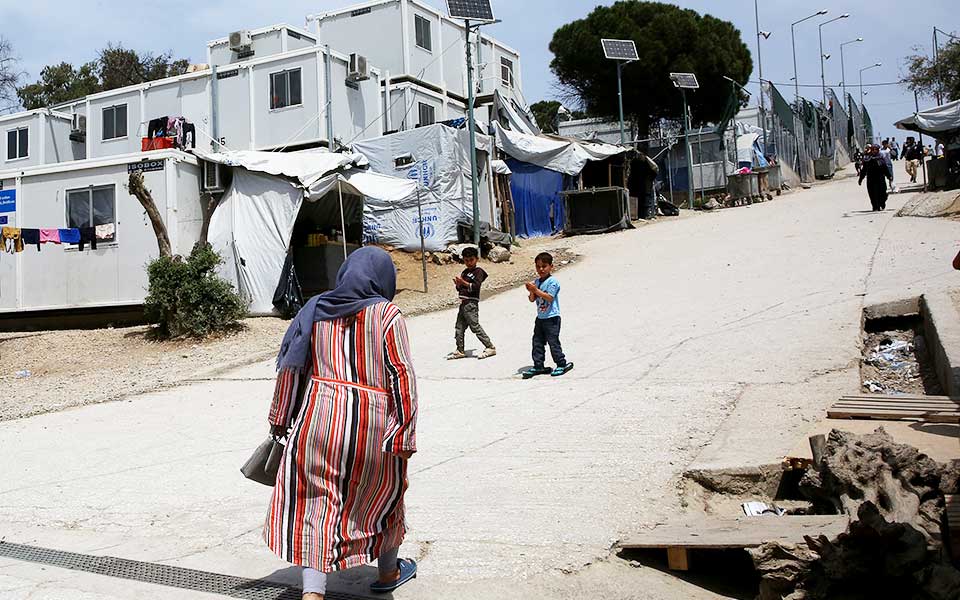 ολοένα-γεμίζουν-οι-άδειες-θέσεις-στ-2262842