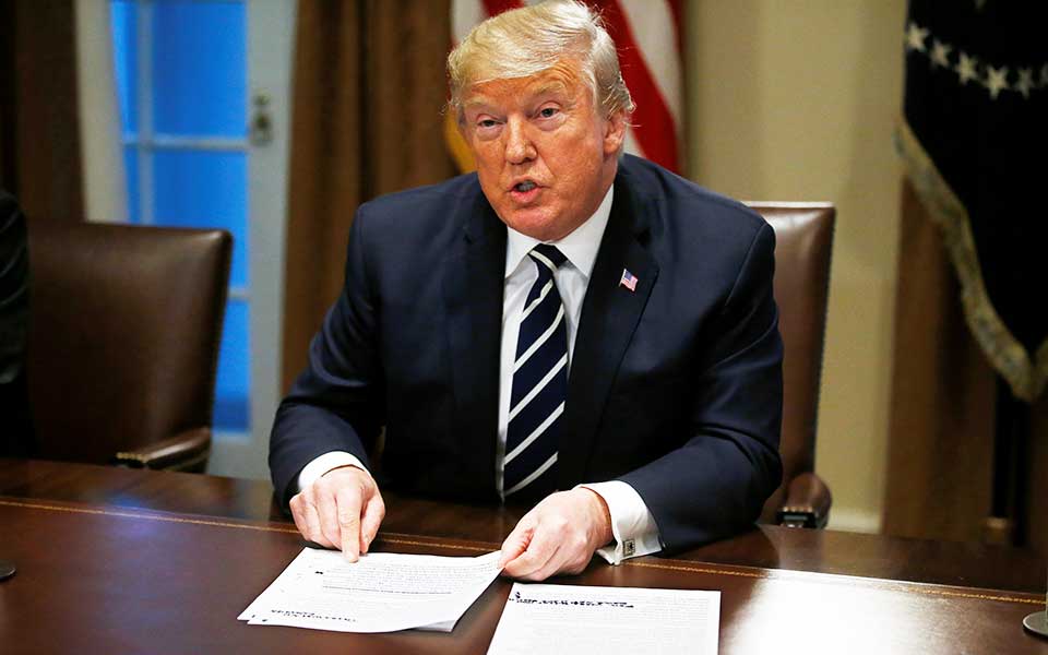 ικανοποίηση-στη-μόσχα-βέλη-κατά-τραμπ-2262806