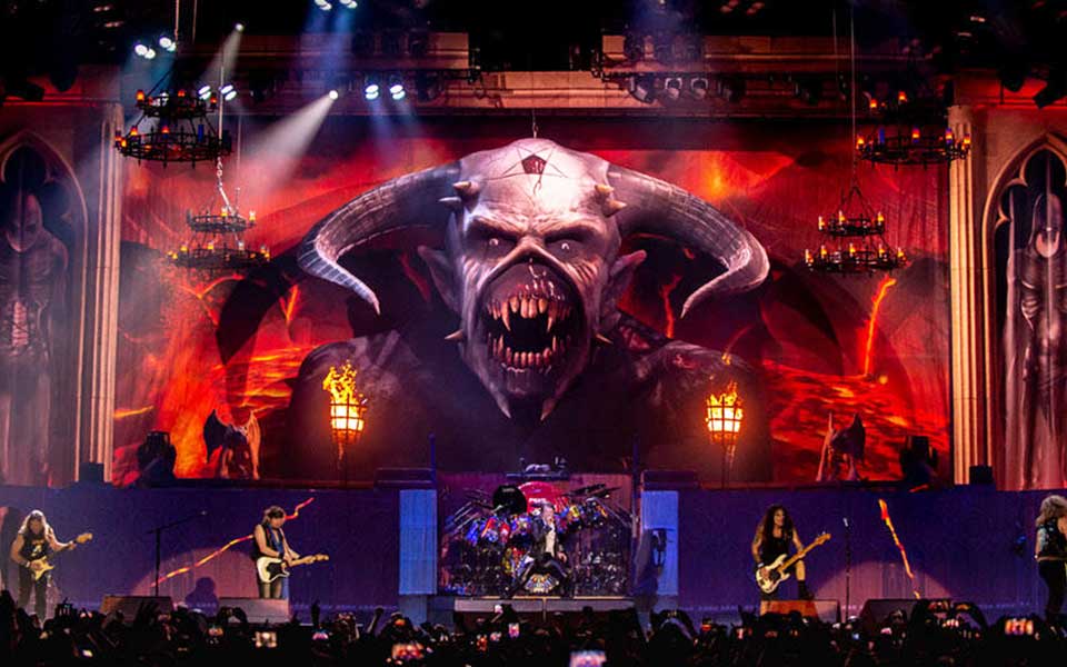 μέταλ-απόβαση-στην-αθήνα-2263107