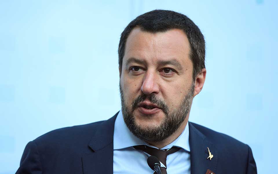 ιταλία-ο-συγγραφέας-που-εξοργίζει-μαφ-2263465