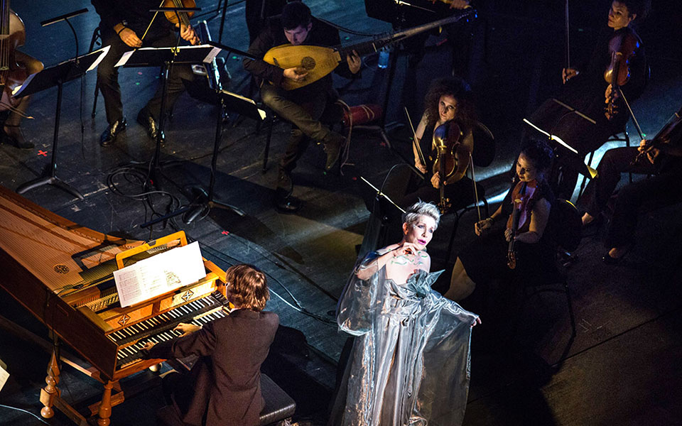 h-τζόις-ντι-ντονάτο-δεν-αφήνει-τίποτε-στ-2264624