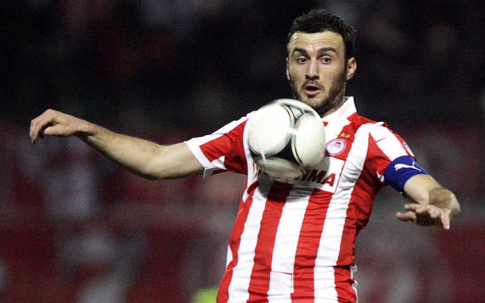 με-τους-νέους-στην-αυριανή-επίσημη-π-2265179