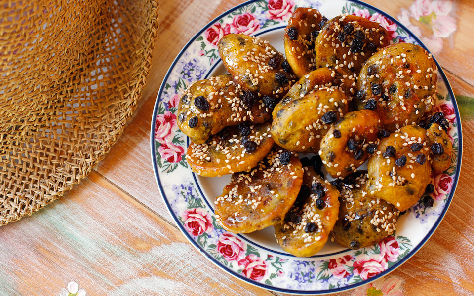 γκλαούνες-οι-ζακυνθινές-λουκουμαδοτ-2260277