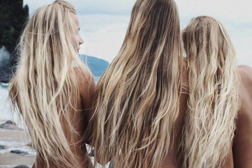 ξανθά-μαλλιά-τελείως-φυσικά-με-συμβου-2262948