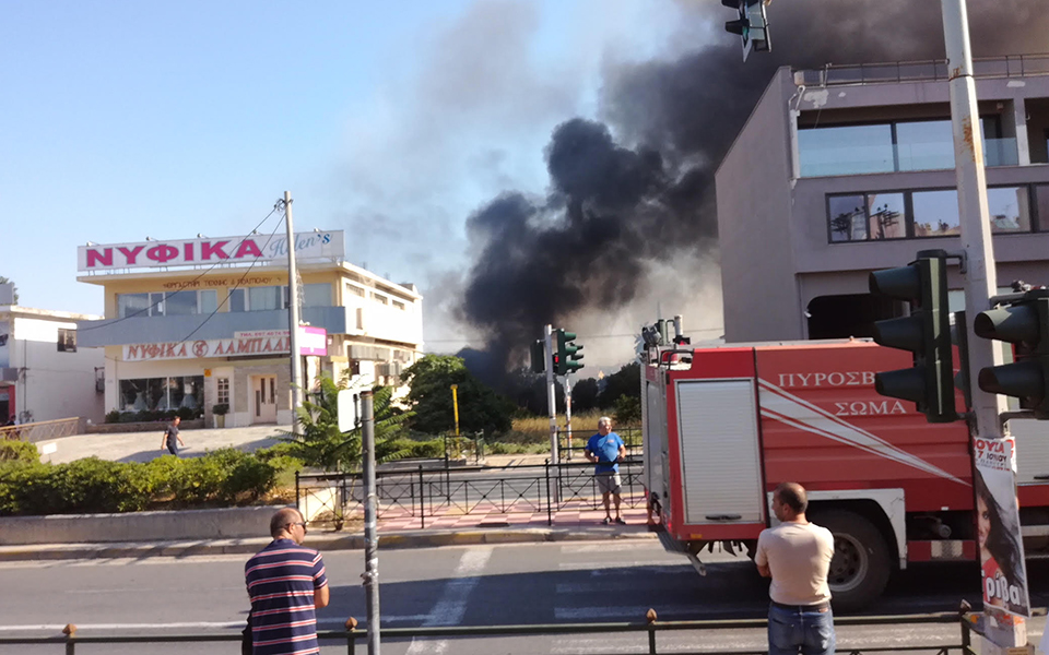 υπό-έλεγχο-η-φωτιά-στον-γέρακα-φωτογρα-2260305