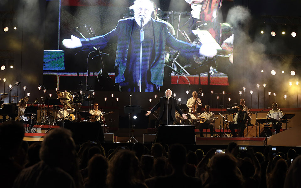 σαββόπουλος-για-τσιτσάνη-ενας-ευλογη-2260577