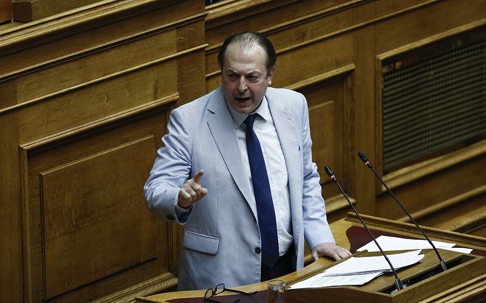 λαζαρίδης-πολιτικός-κατήφορος-για-κα-2259684
