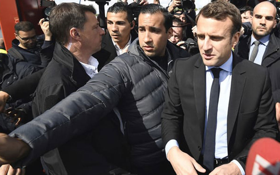 σάλος-στη-γαλλία-μετά-τον-ξυλοδαρμό-δι-2263108