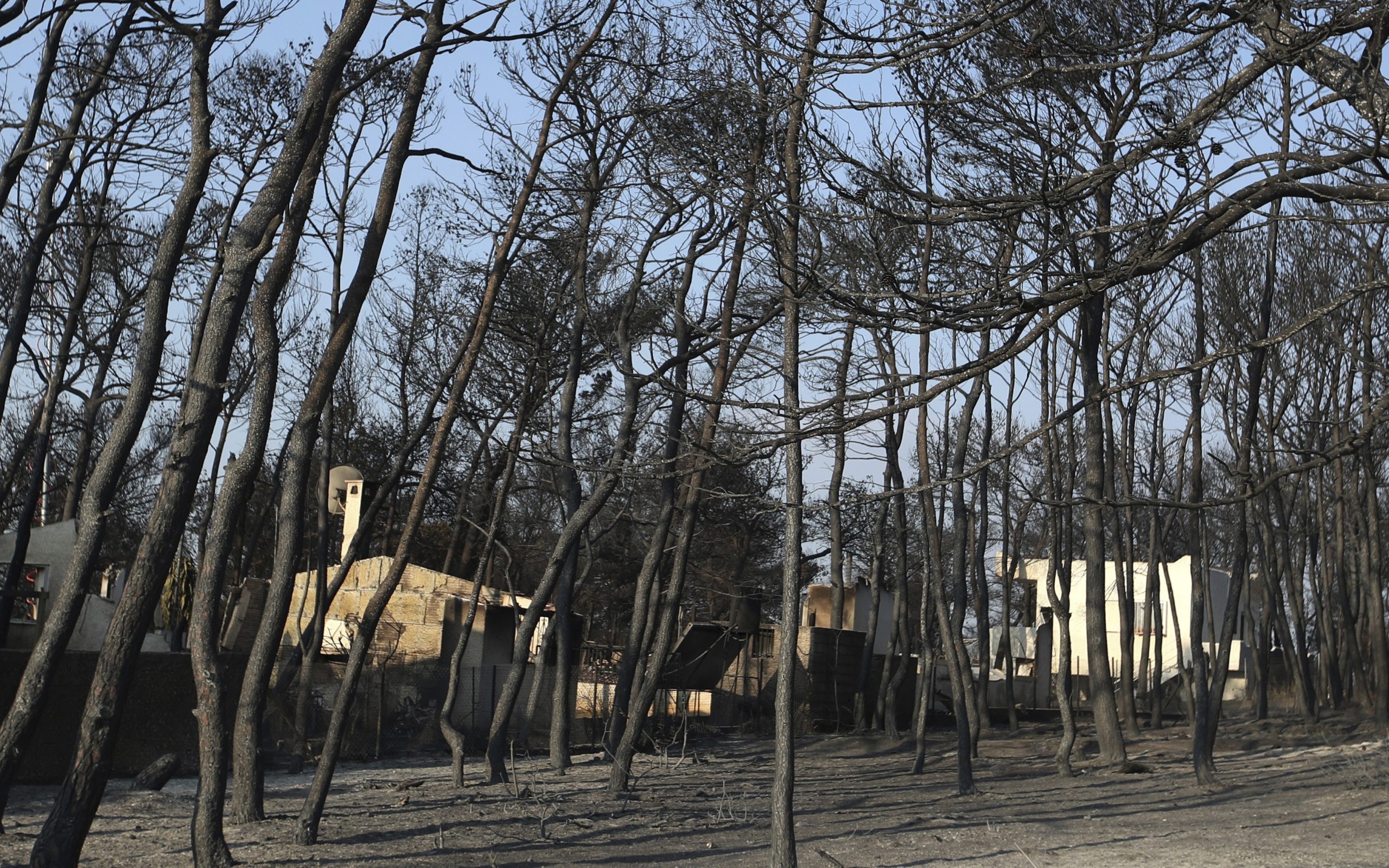 mαρτυρία-μας-έστειλαν-να-καούμε-σαν-τα-2264234