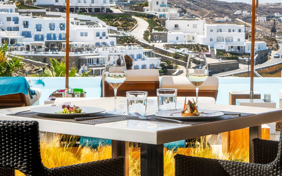 bill-and-coo-με-ντίνο-φωτεινάκη-καπετάνιο-της-μπ-2265235