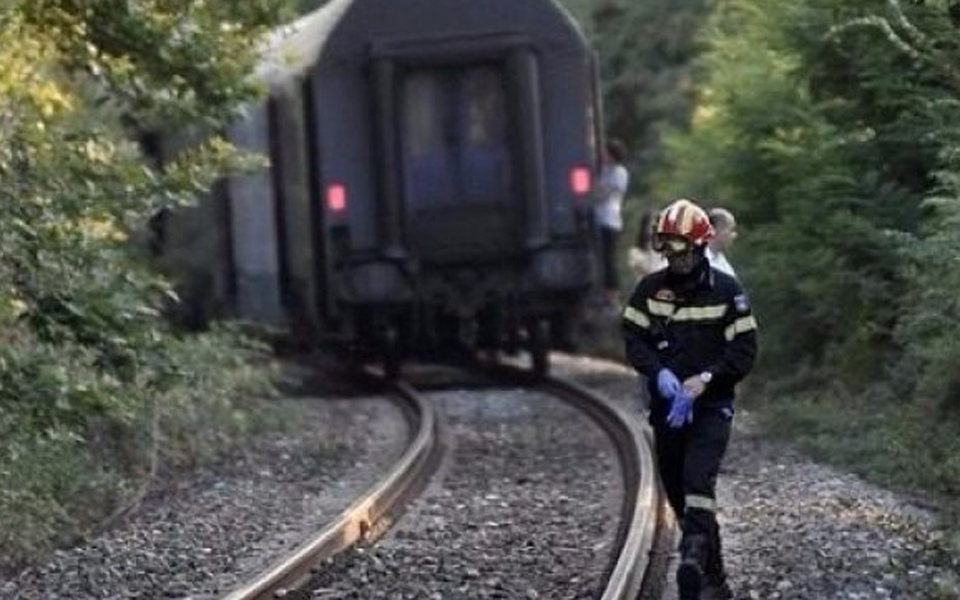 θεσσαλονίκη-αμαξοστοιχία-παρέσυρε-π-2263153