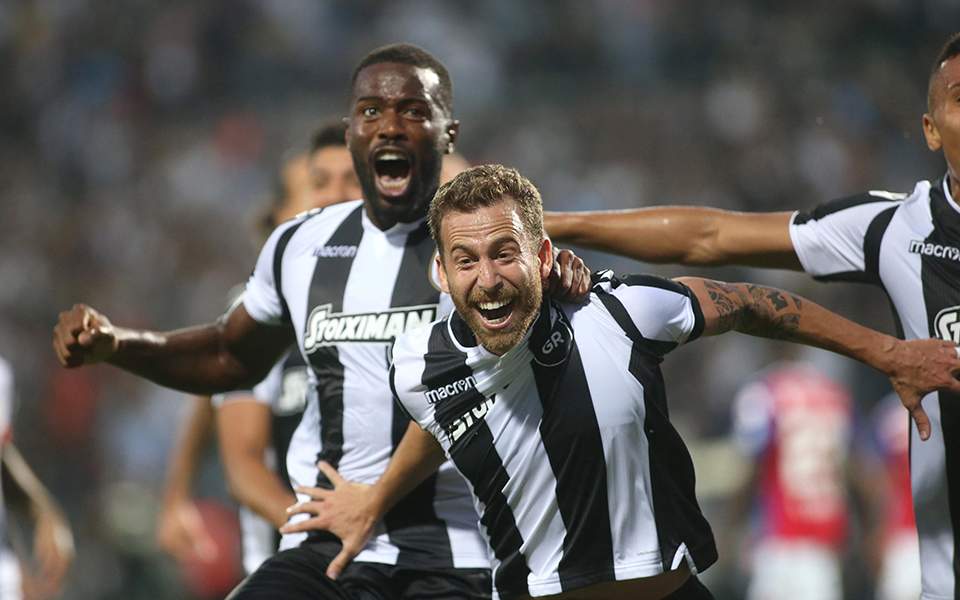 λίγο-φως-στο-σκοτάδι-2264670