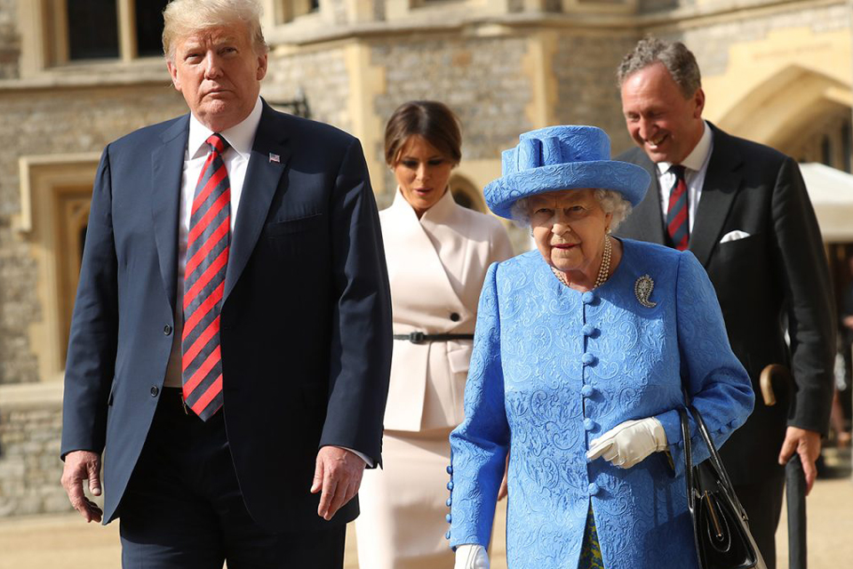 h-ελισάβετ-παρέκαμψε-το-πρωτόκολλο-για-2263056