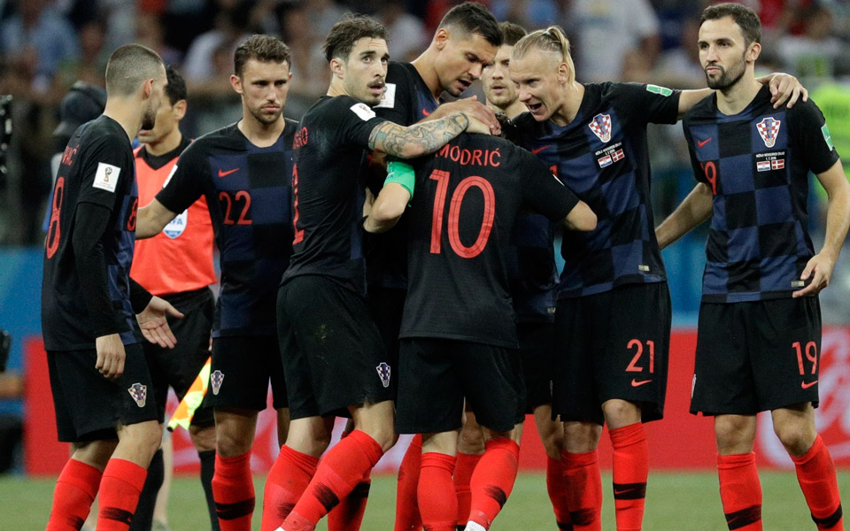 πρόκριση-θρίλερ-για-την-κροατία-3-2-στα-π-2259624