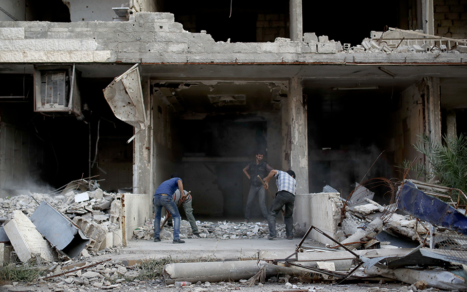 ισχυρός-σεισμός-59-ρίχτερ-στο-ιράν-τρα-2263695