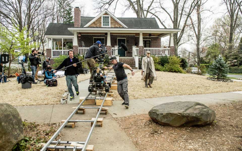 ο-κόσμος-είναι-μια-πληκτική-τρύπα-2265388