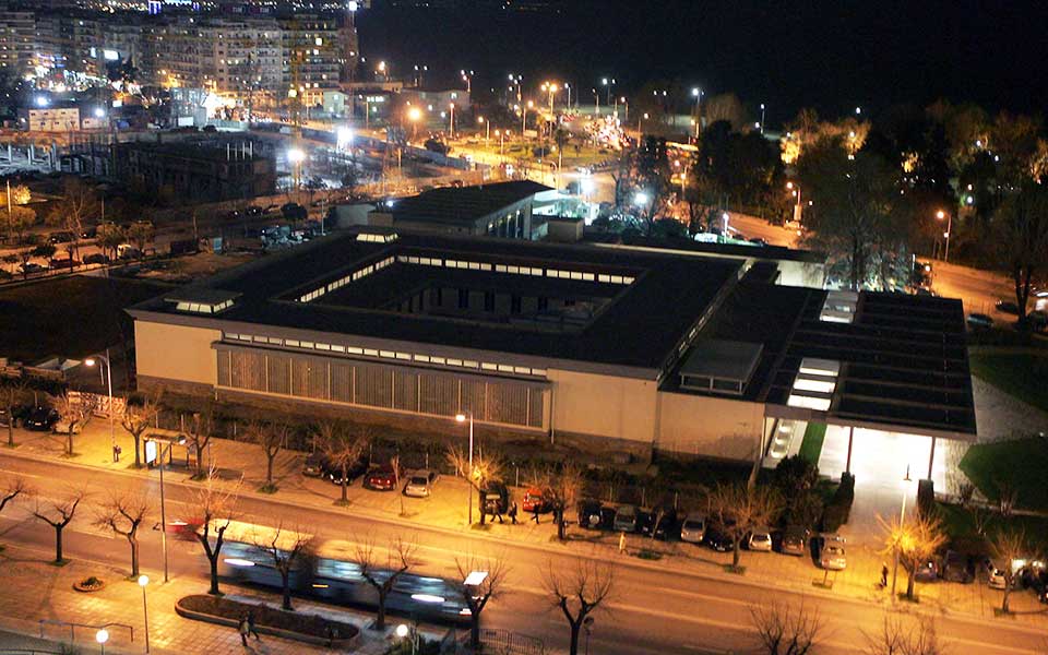 νυχτερινά-ραντεβού-με-αρχαίες-ιστορί-2266594