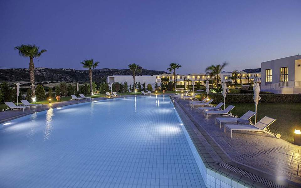 επιλέγοντας-ξενοδοχείο-όχι-μόνο-βάσε-2266707