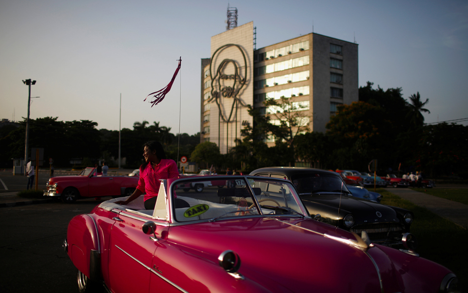 οι-κουβανοί-καλούνται-να-συζητήσουν-τ-2267449