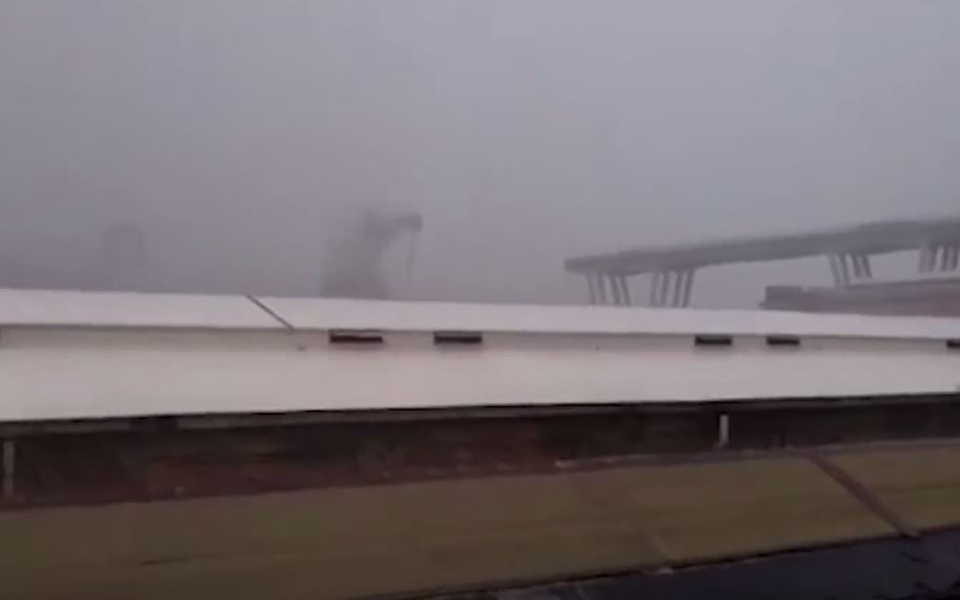 συγκλονιστικό-βίντεο-η-στιγμή-που-κ-2267590