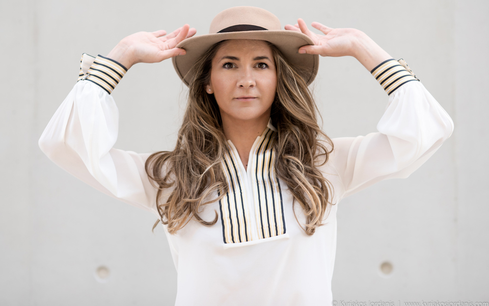 ενα-εικοσιτετράωρο-με-την-ερμηνεύτρι-2270448