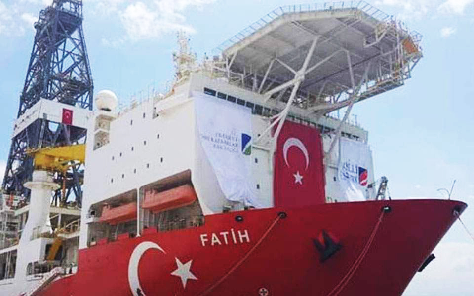ουάσιγκτον-αγκυρα-και-στη-μέση-αθήνα-2265998