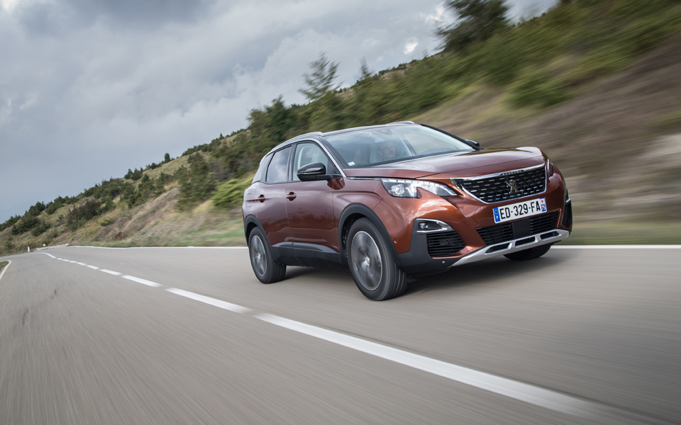 πάτησαν-νέα-κορυφή-suv-και-crossover-2268263