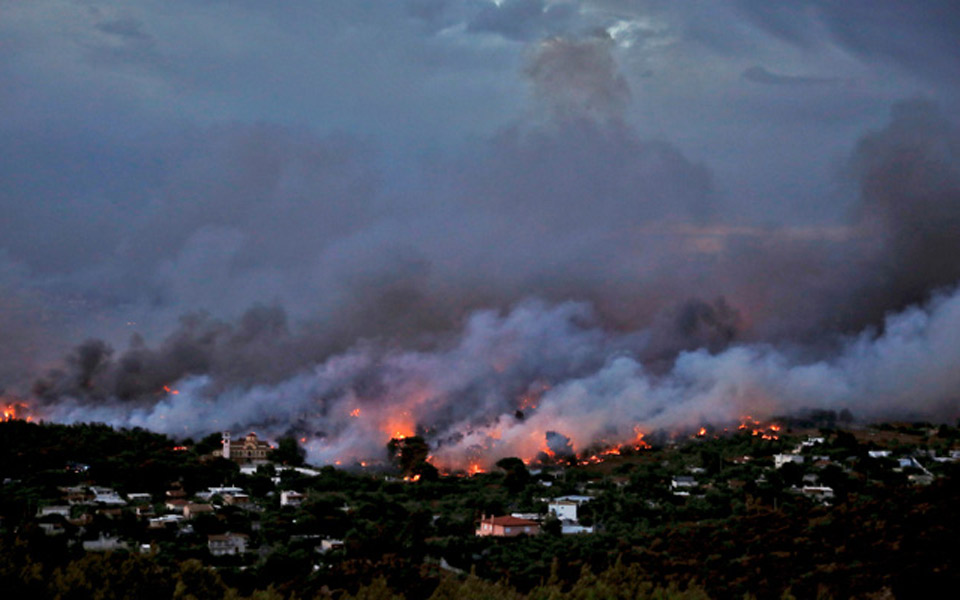 zdf-για-τις-πυρκαγιές-στην-αττική-πώς-μπ-2265807