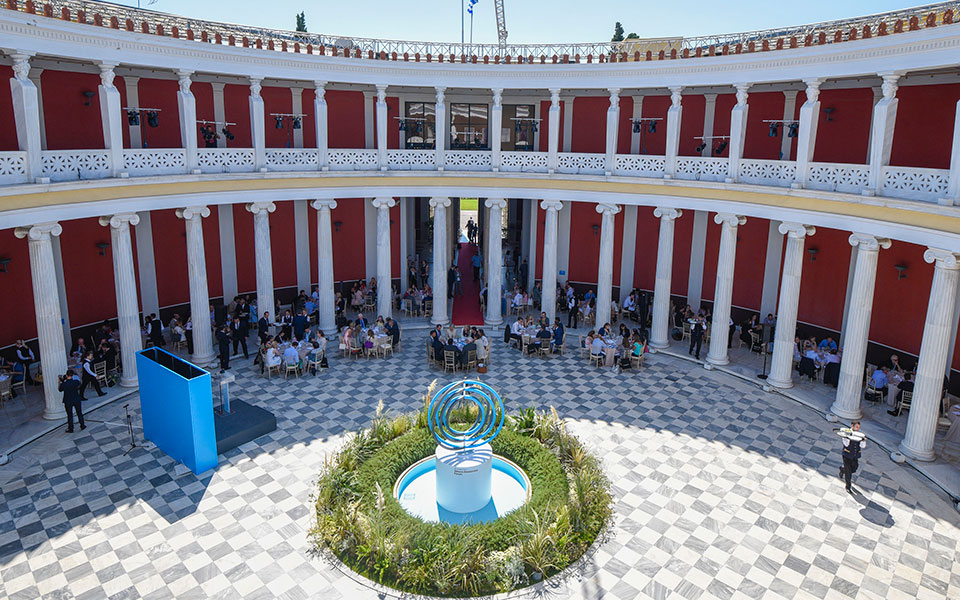 h-aθήνα-και-η-μεσσηνία-υποδέχονται-στα-μ-2269409