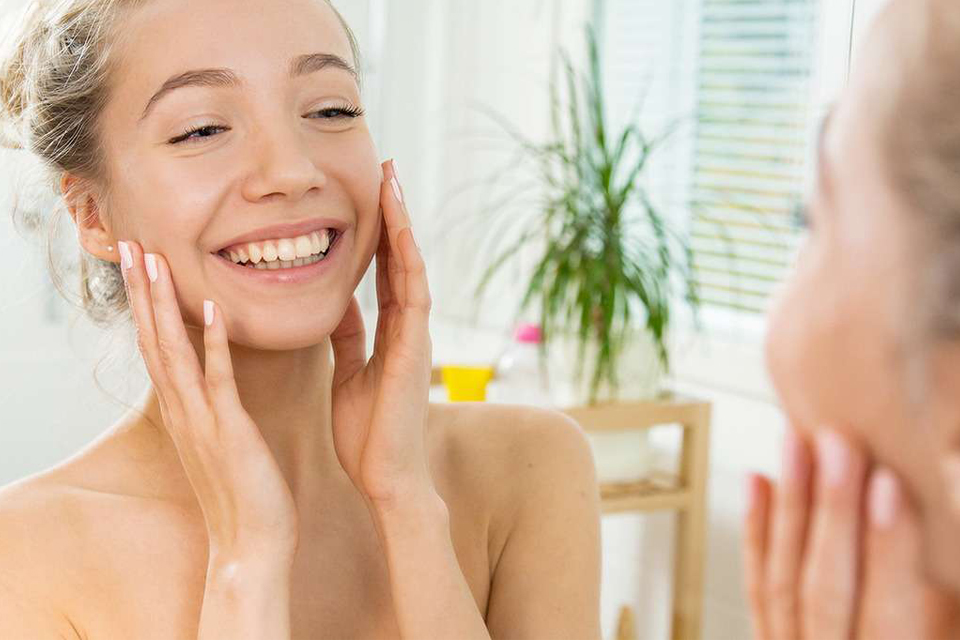 3-φυσικές-συνταγές-ομορφιάς-με-αγνό-έλα-2269580