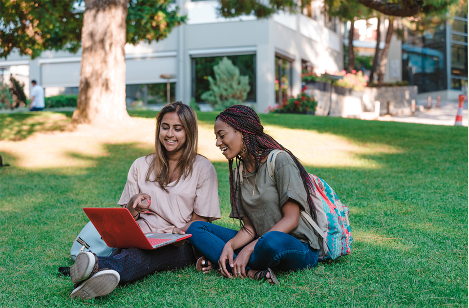 παράλληλες-σπουδές-η-διεύρυνση-της-2265792